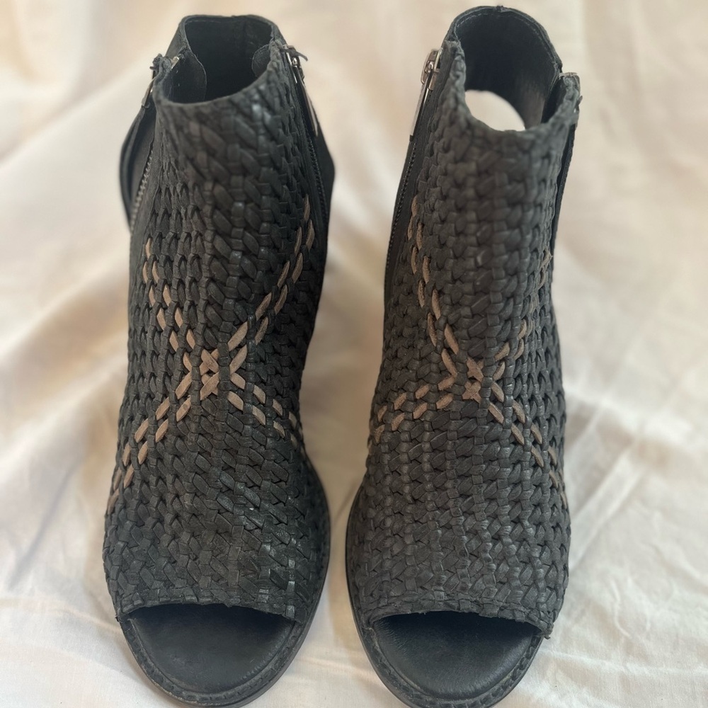 Sam Edelman Black and Brown Leather Woven Block Heel the Cooper - Picture 3 of 10